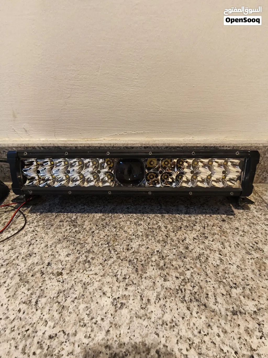 كشاف LED قوي جدا بعدسه يركب علي جميع السيارات مداه 2كم