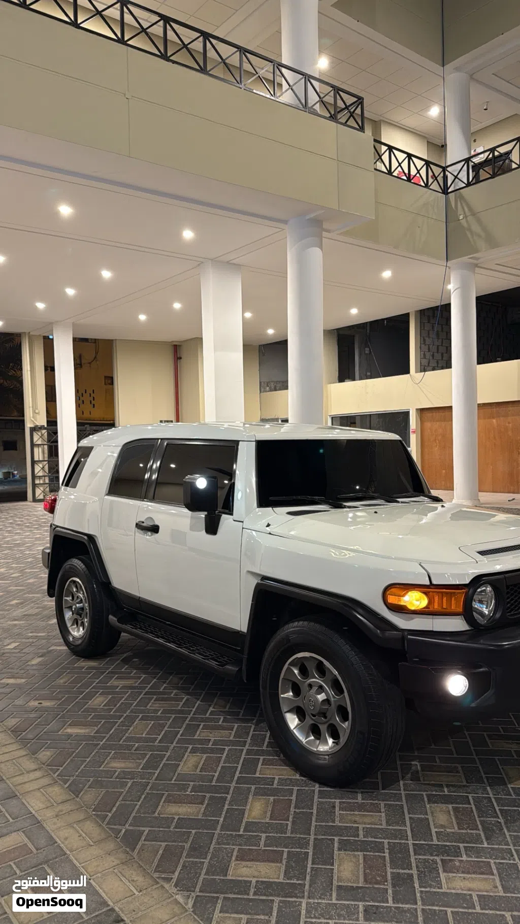 Toyota FJ Top