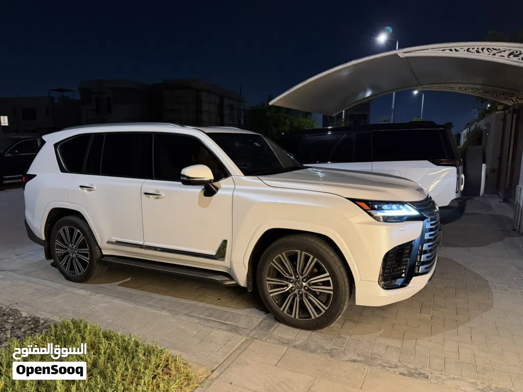 Lexus LX LX 600