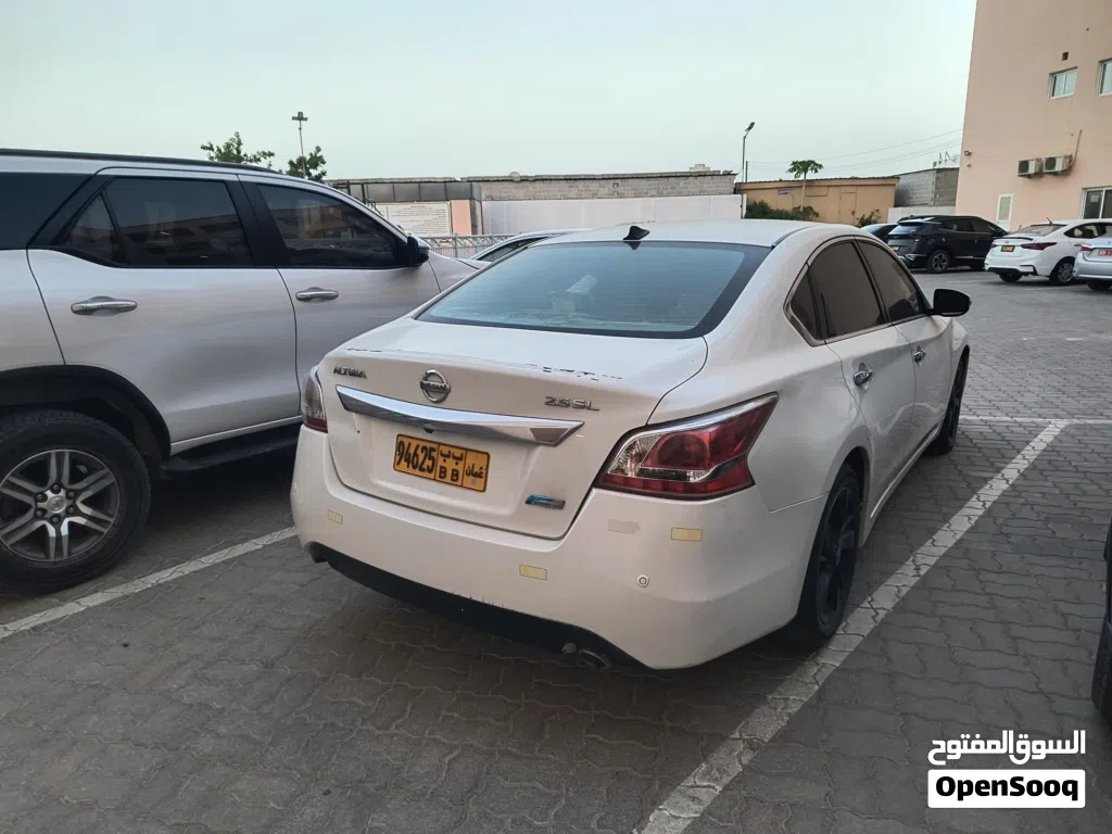 نيسان التيما SL