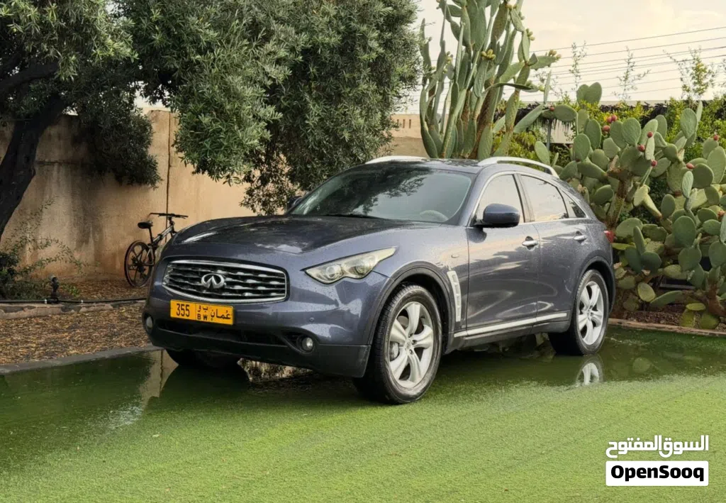 إنفينيتي FX35 Sebastian Vettel Edition