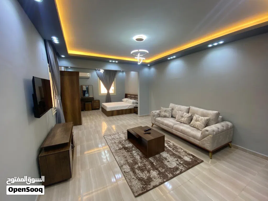 للبيع شقه بالمهندسين شارع شهاب