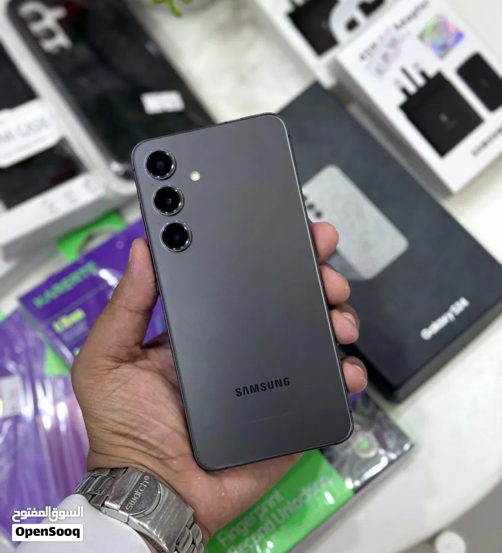 عرض خااص : Samsung S24 5G 256gb هاتف نظيف جدا بحالة الوكالة بدون اي شموخ أو مشاكل