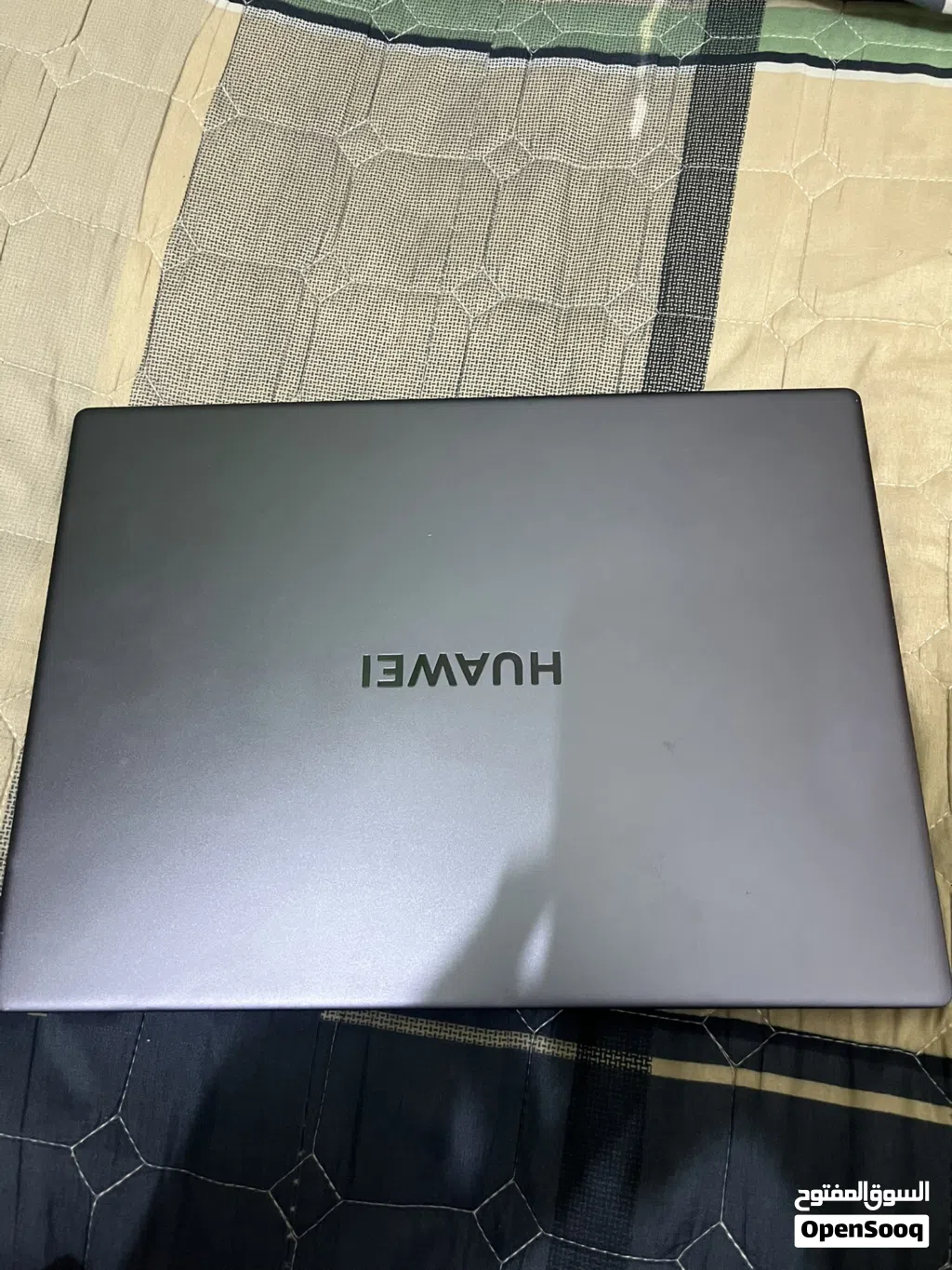 HUAWEI MateBook 14