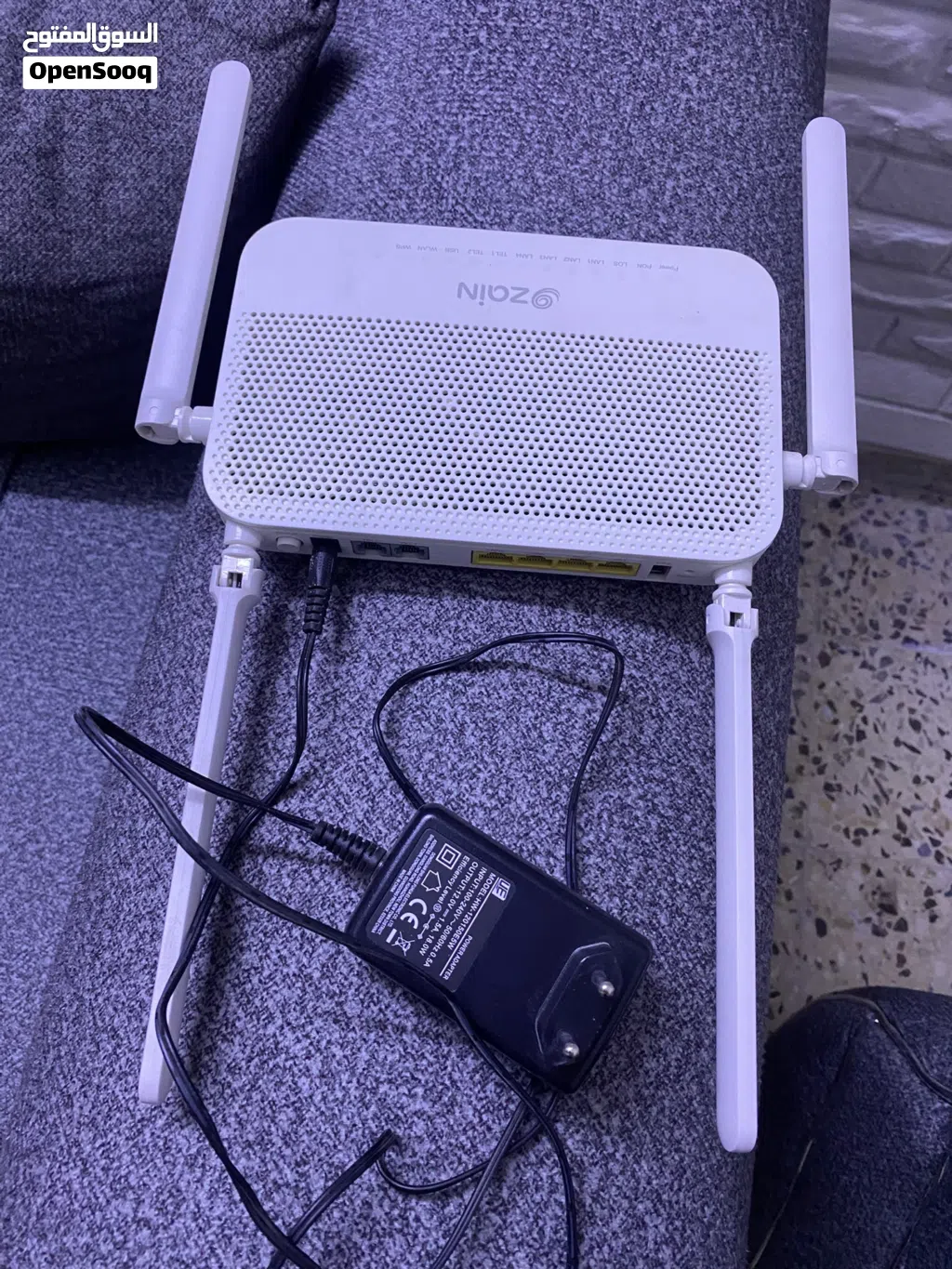 موجود راوتر زيد فقط موسع شبكه 5G بحاله ممتازه