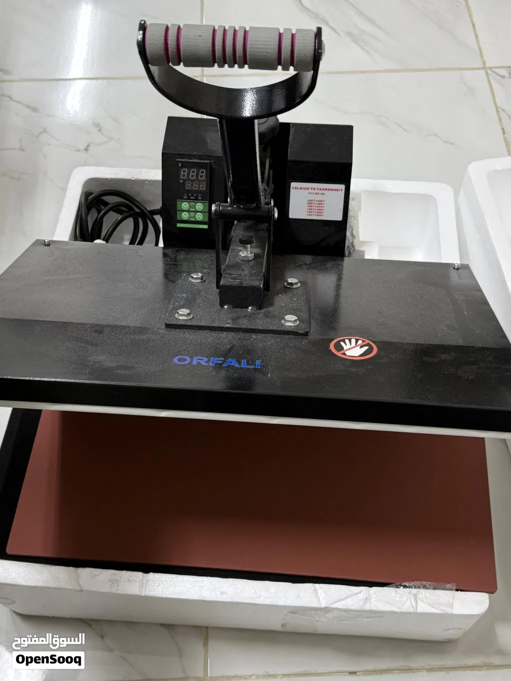 مكبس حراري 40×60 للبيع بحالة ممتازة