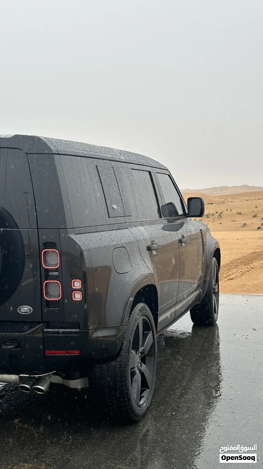 Land Rover Defender 110 First Edition