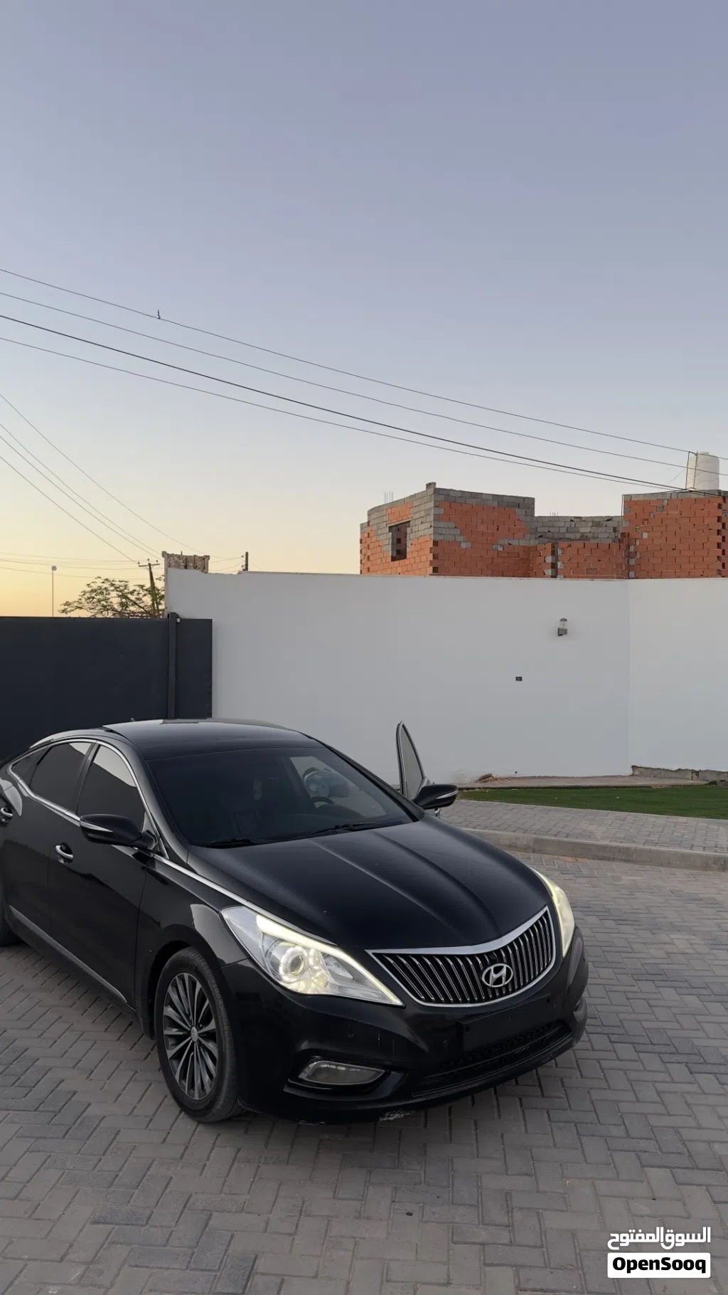 Hyundai Azera Standard
