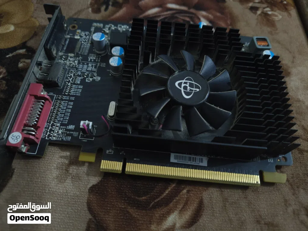 كرت شاشه Amd hd 6670 2gd