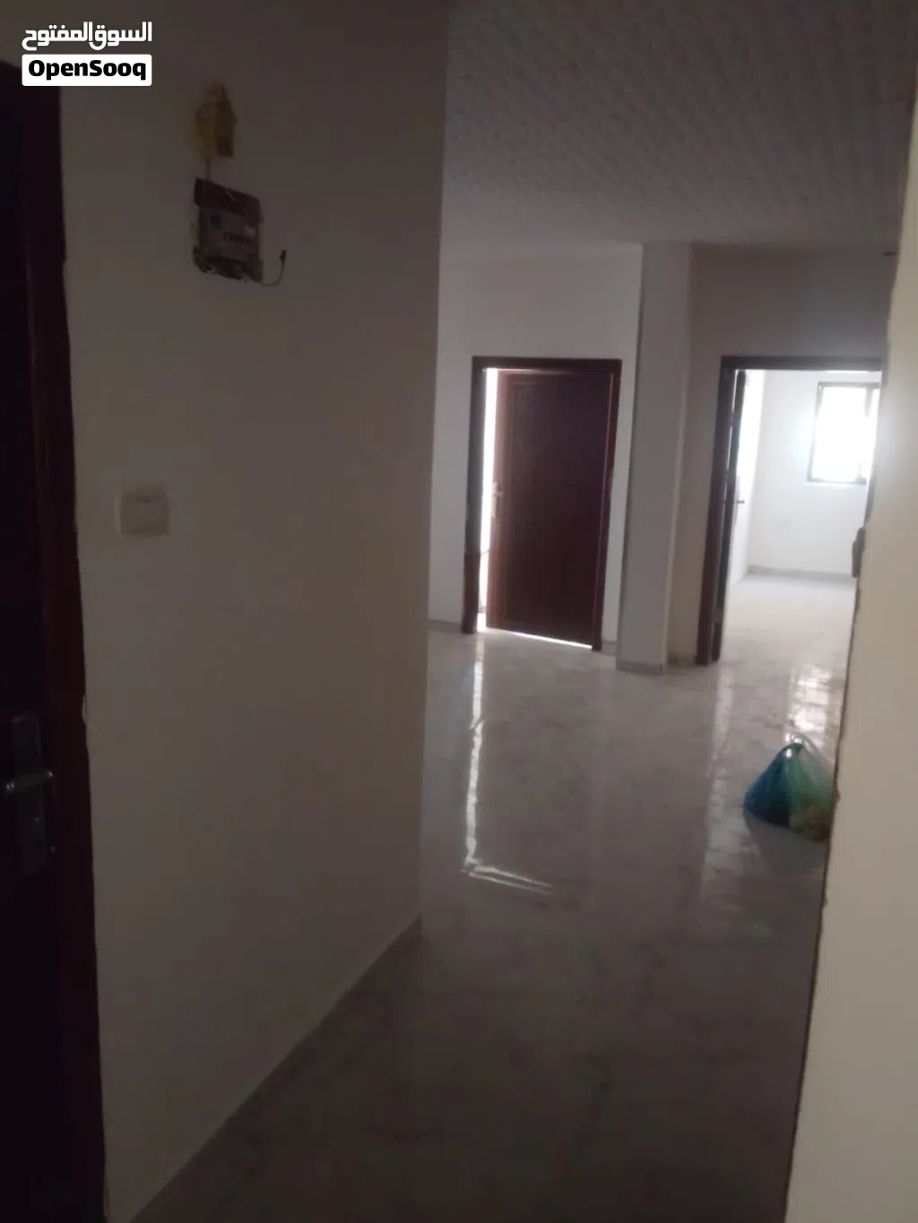 شقة طابقية للبيع