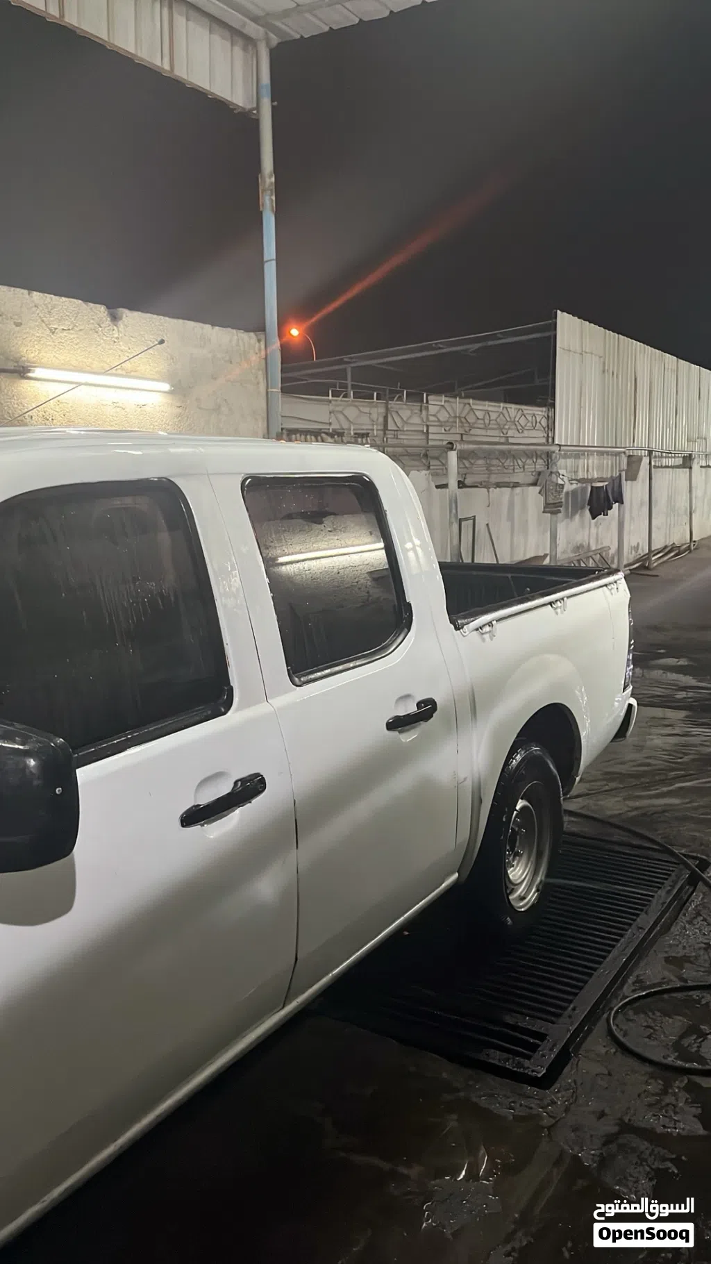 فورد اخرى