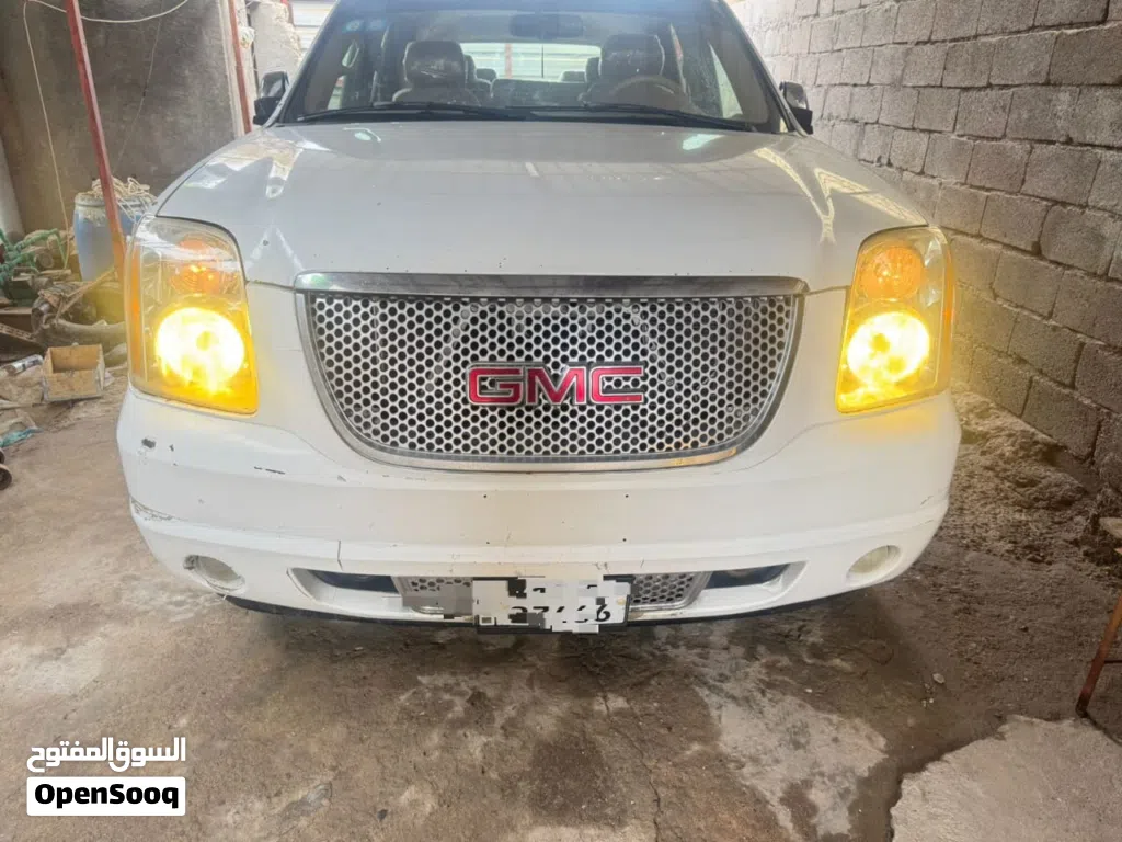 GMC Yukon Denali Ultimate