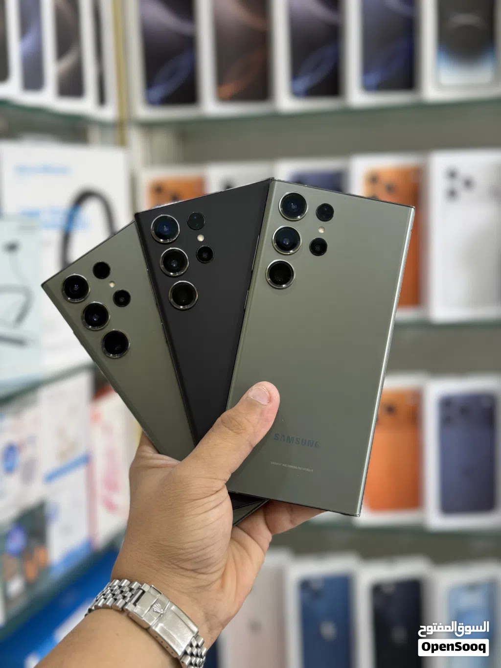 أقوى عرض : Samsung S23 ultra 512gb هواتف بحالة الوكالة بدون شموخ أو مشاكل مع ضمان و ملحقات