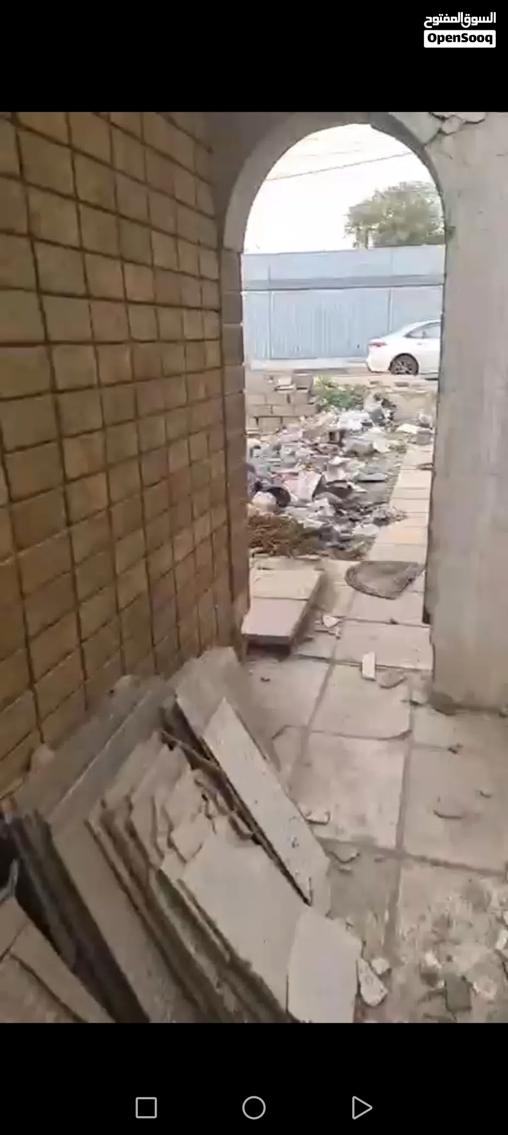 ارض دار للبيع