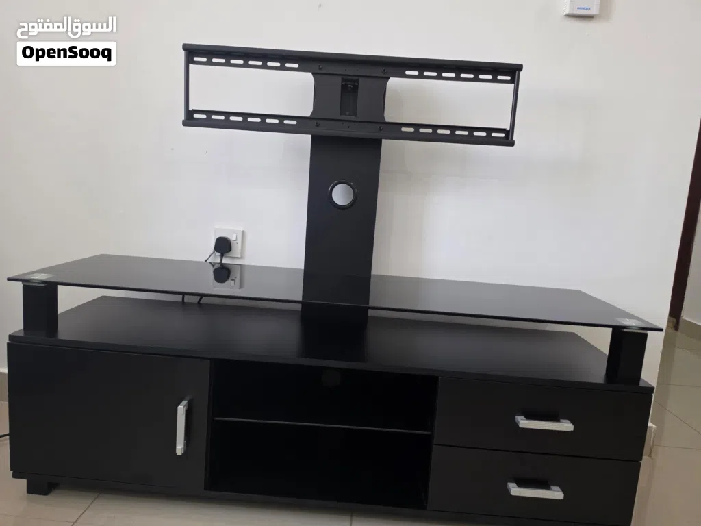 Modern Black TV Stand Console with Integrated Mount & Glass Top – Excellent Condition