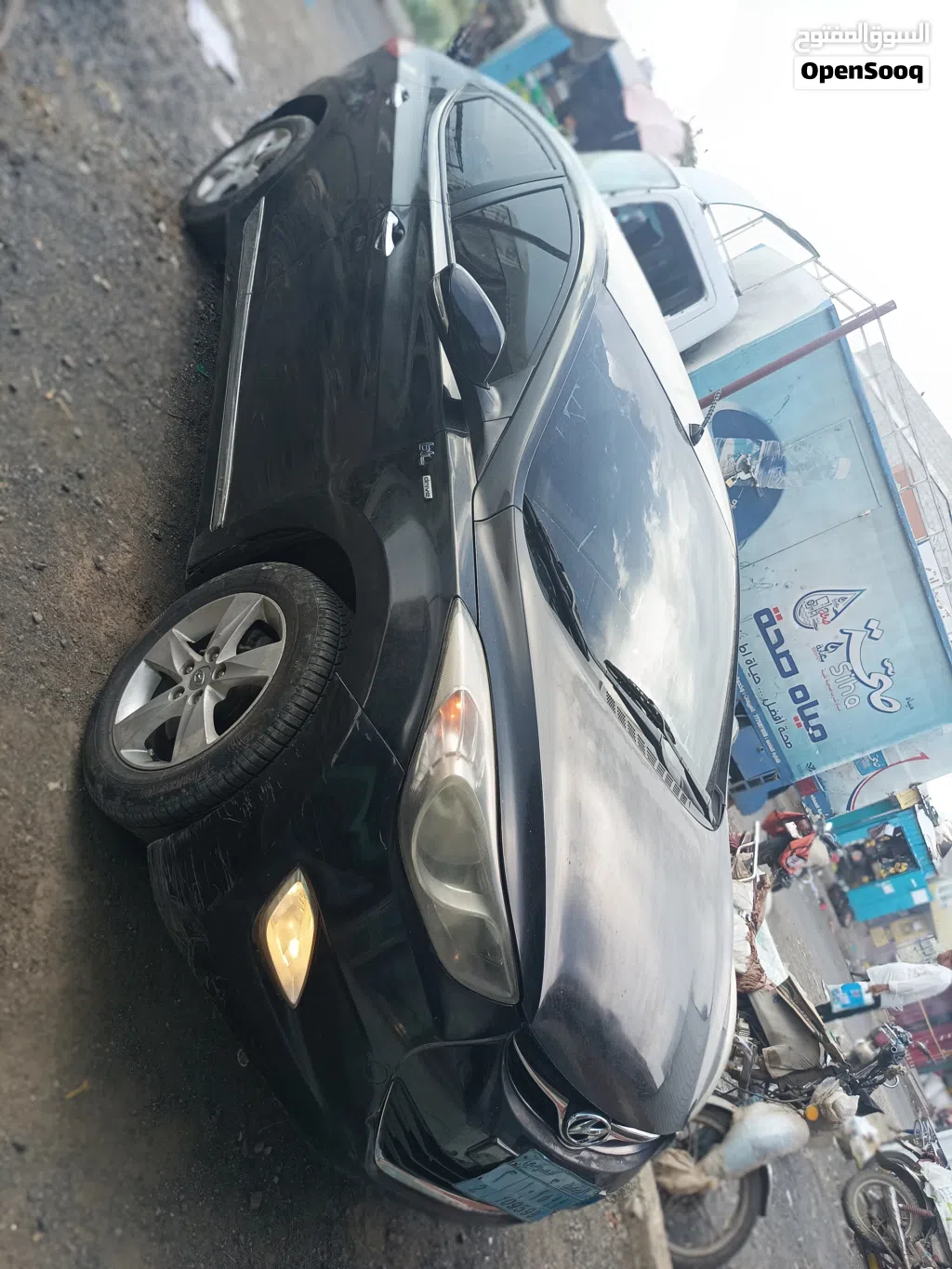 Hyundai Elantra Limited