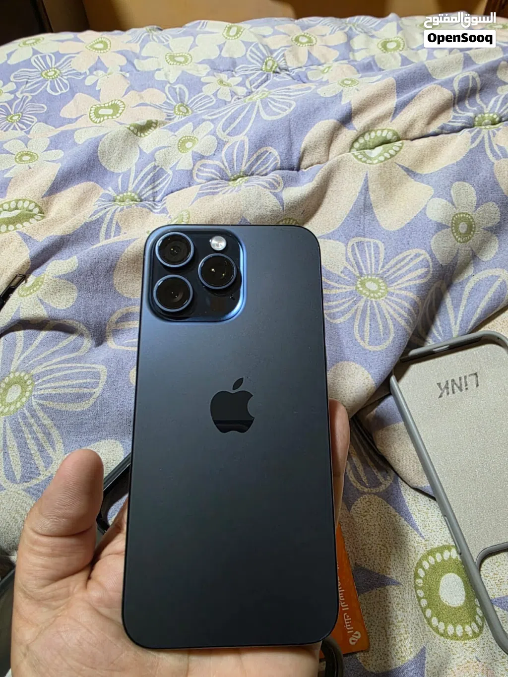 iPhone 15 pro max بحال الجديد بطارية 100%