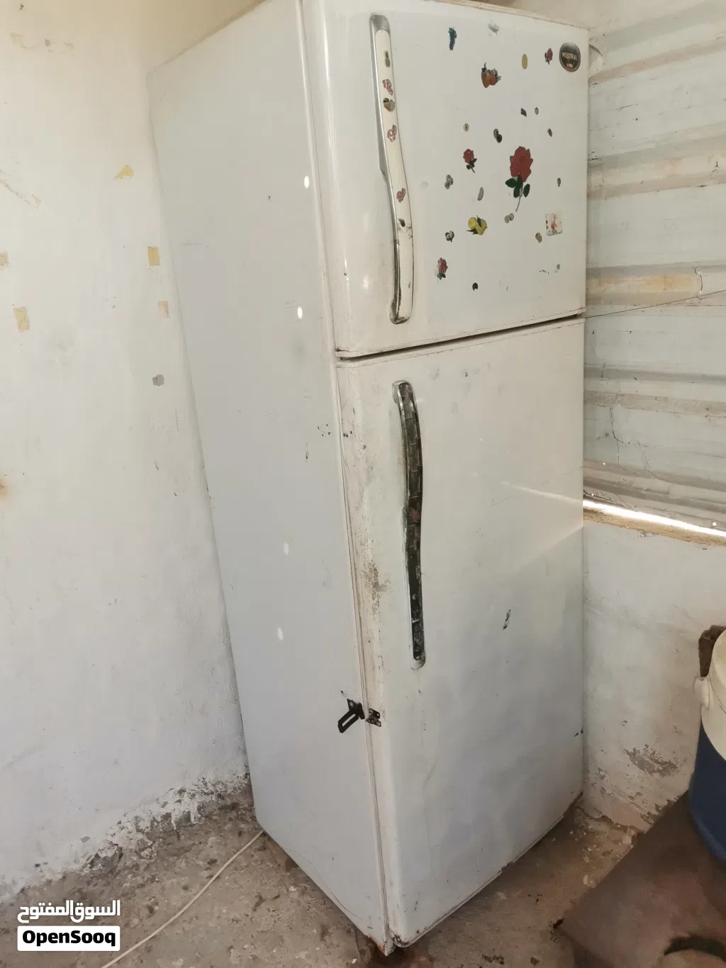 ثلاجة نوع مسترال للبيع