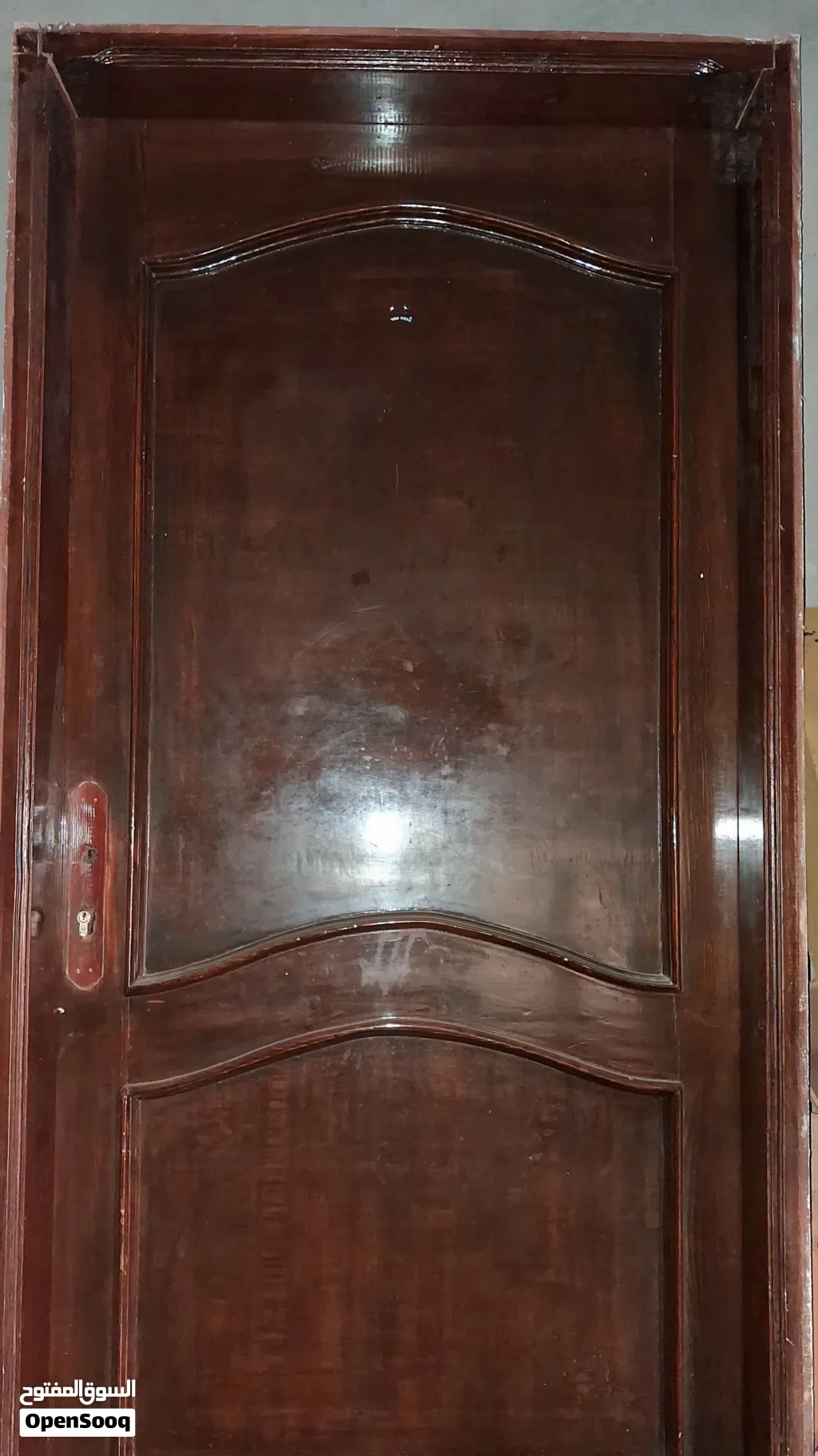 باب داخلي للبيع