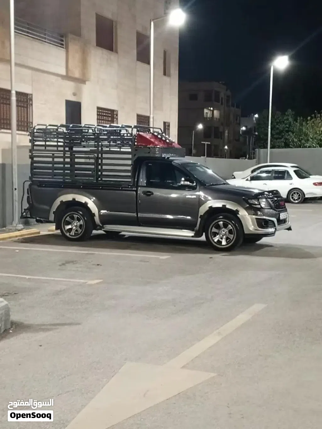 Toyota Hilux Standard