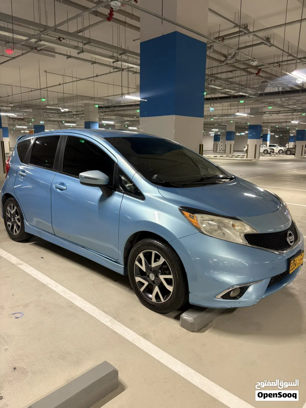 Nissan Versa SR