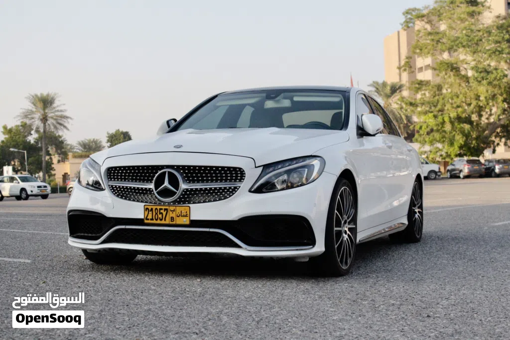 مرسيدس بنز الفئة-C C 300