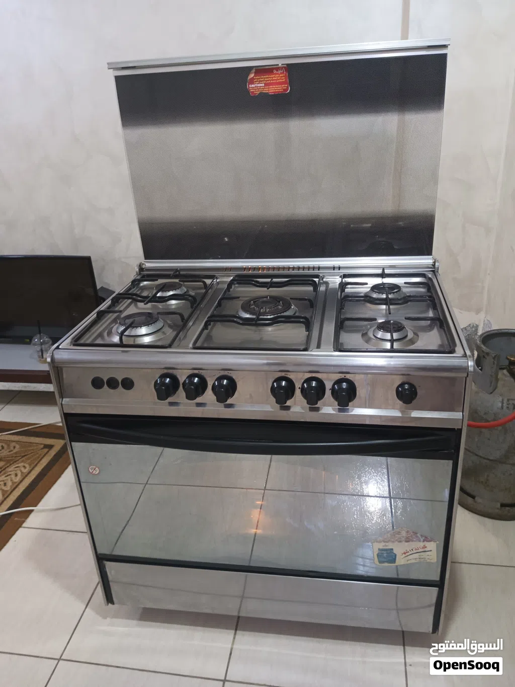 غاز يونيفرسال قياس 90×60 ستيل بحاله ممتازه مستعمل شغال كامل