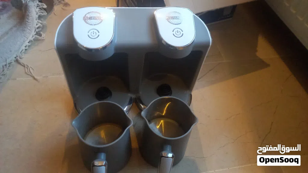 ماكنة قهوه وأشياء أخرى اللبيع
