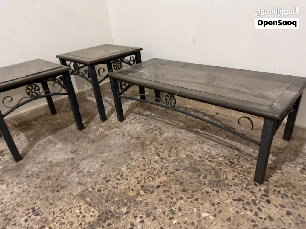 طاولات خارجيه للبيع