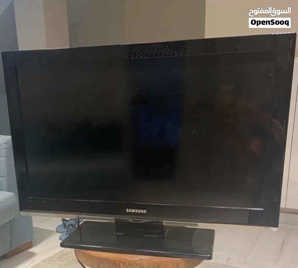 تليفزيون سامسونج شاشة 32 Lcd
