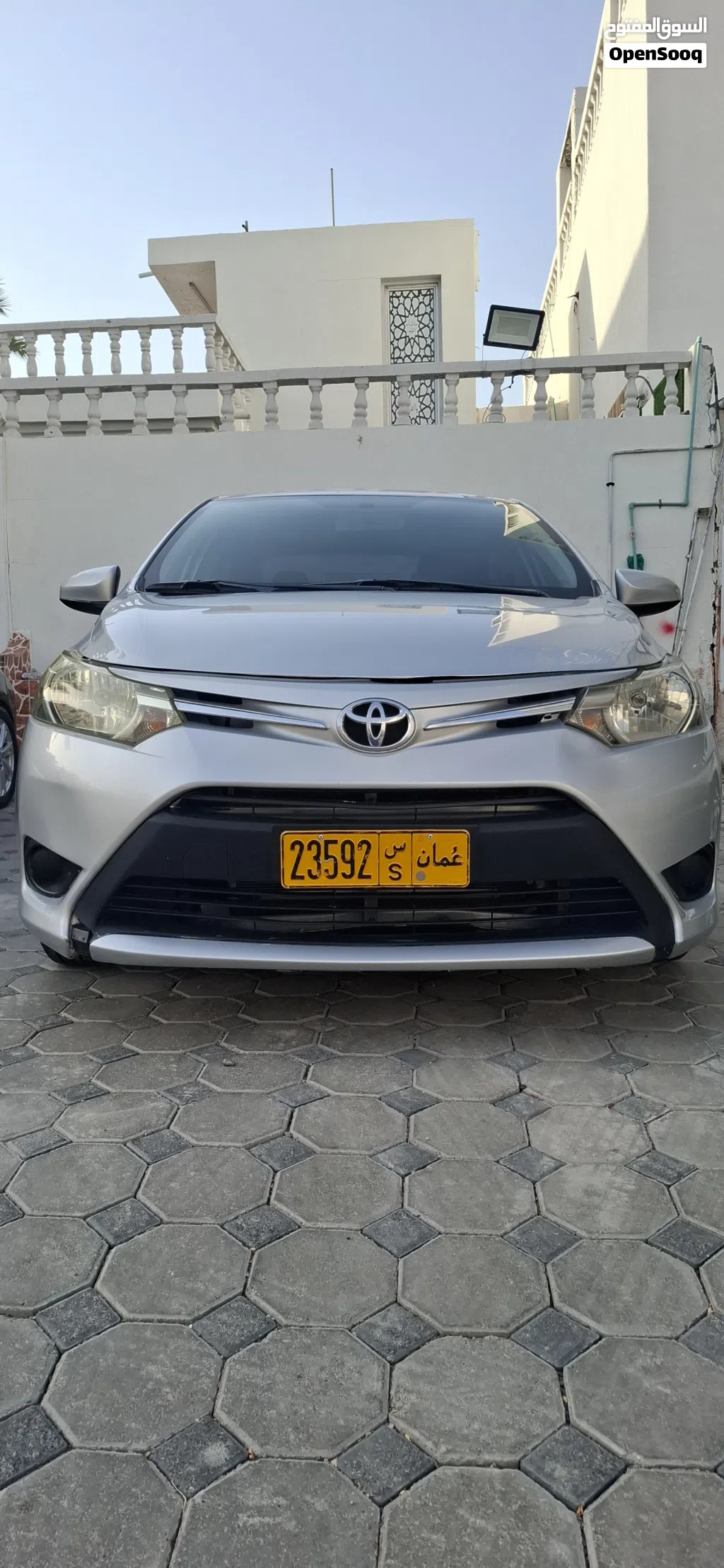 Toyota Yaris E