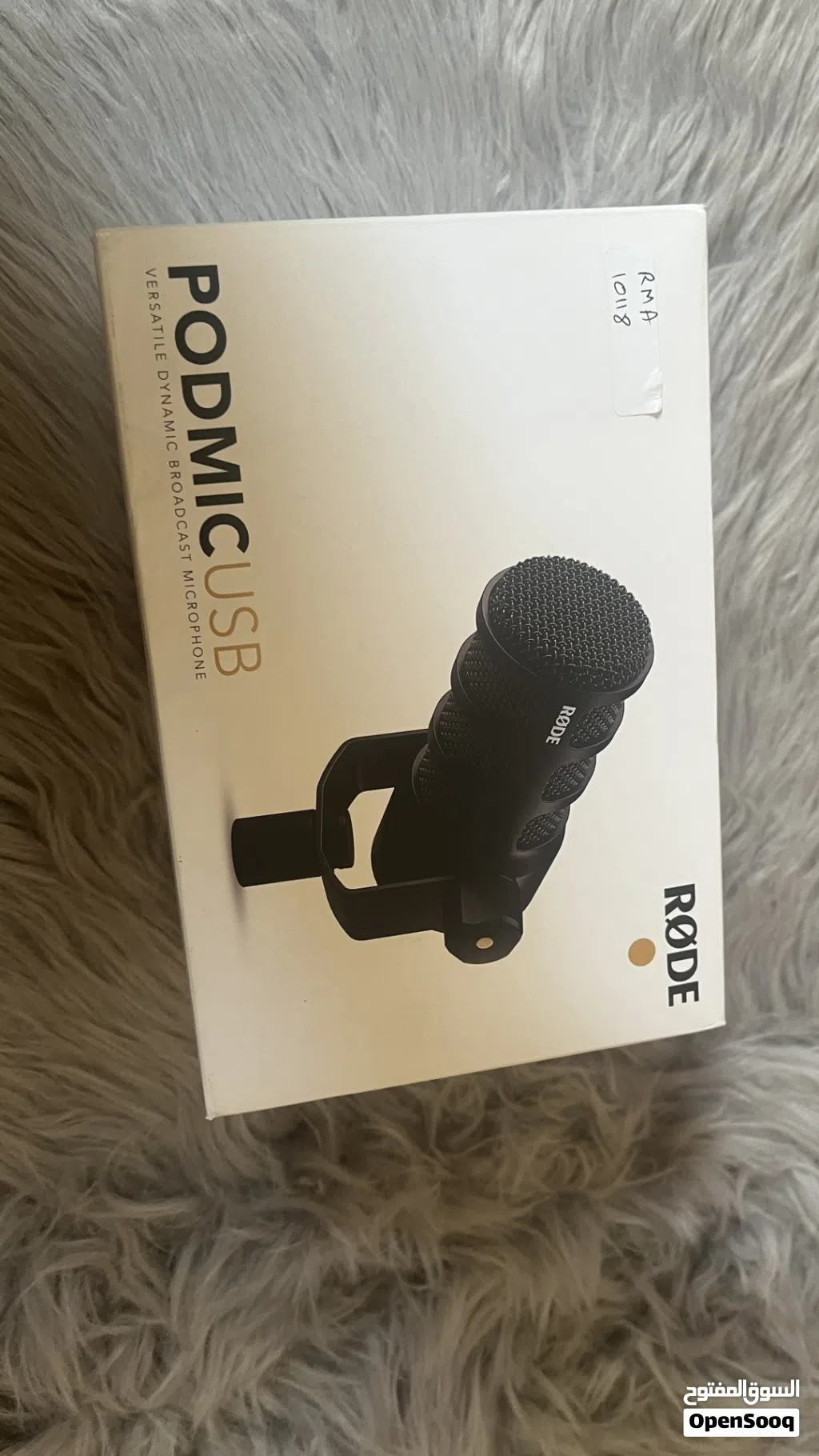 أفضل ميكرفون لصناعة المحتوى مع ستاند مثالي (RODE POD MIC USB)