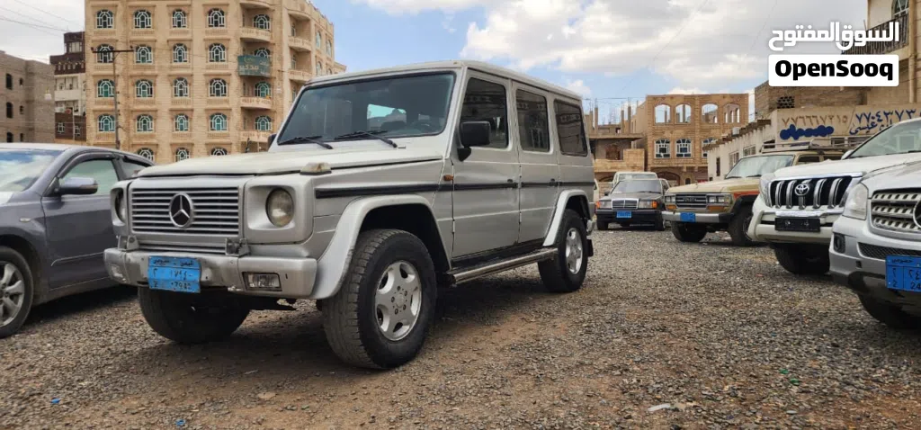 مرسيدس بنز الفئة-G G 320