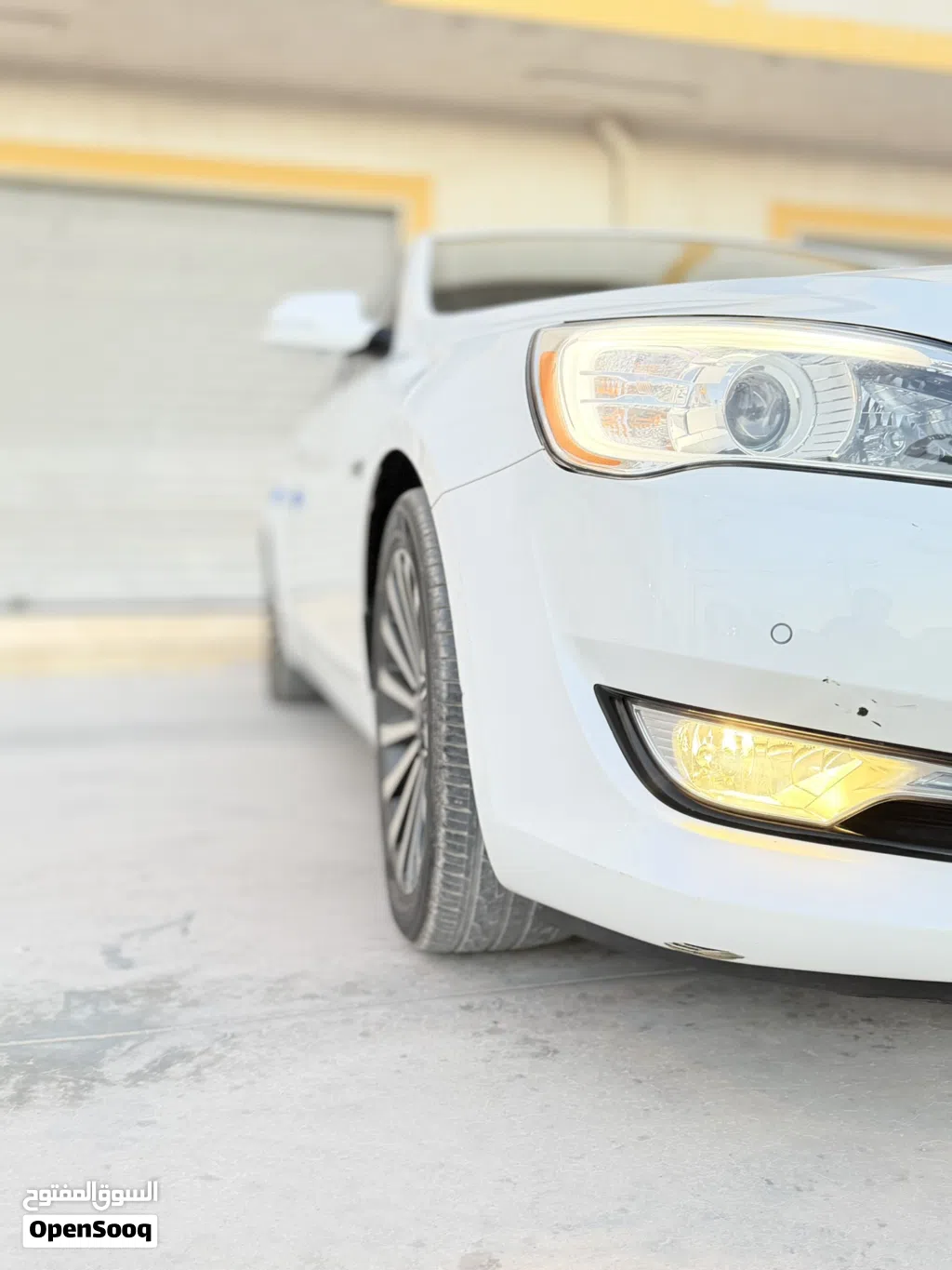 Kia Cadenza Premium