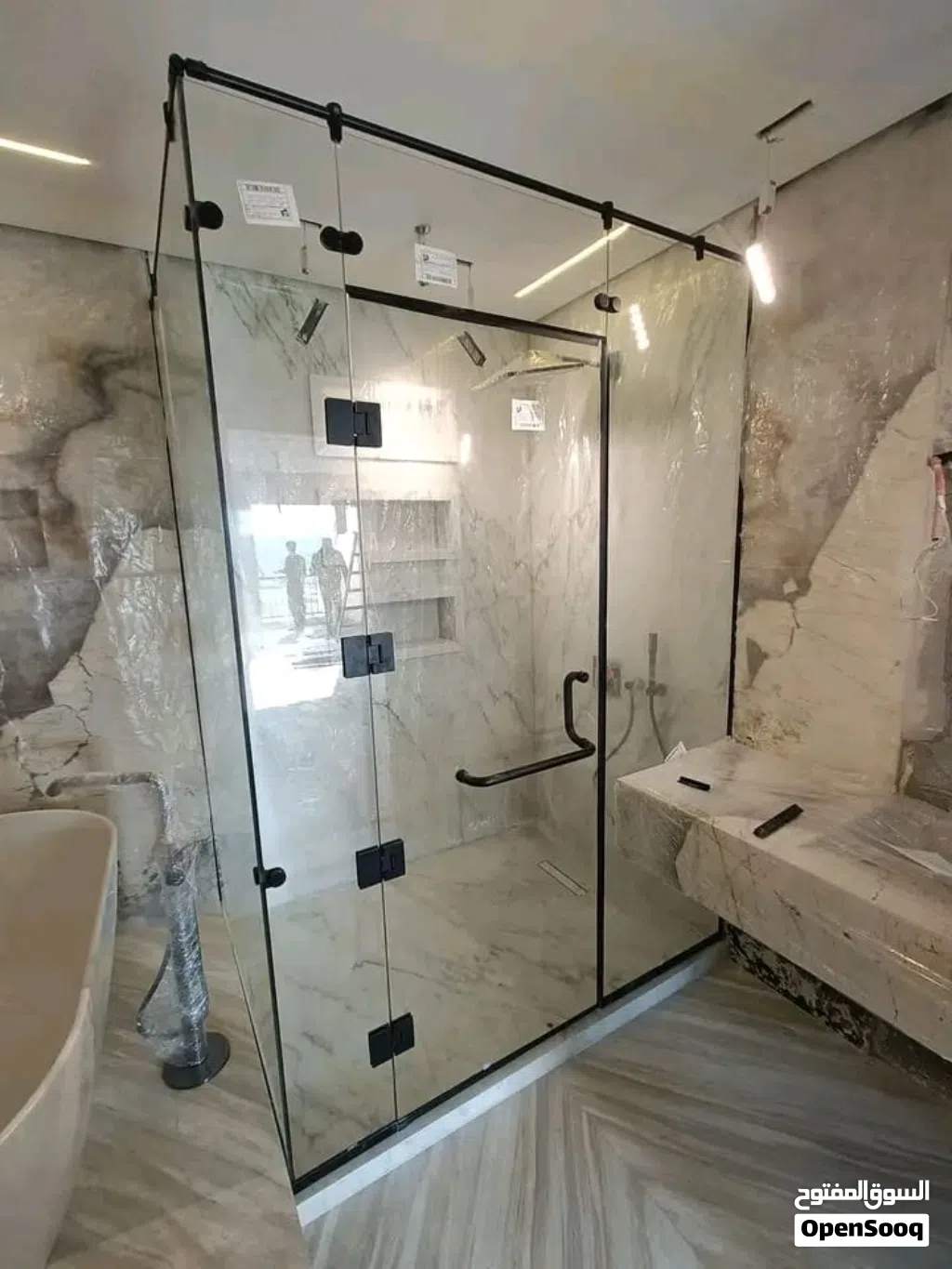 زجاج سكريت الرياض
