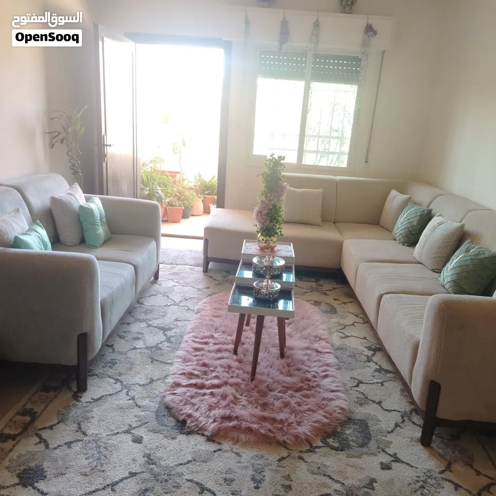 طقم كنب مستعمل اخو جديد وكالة تواصل وتساب