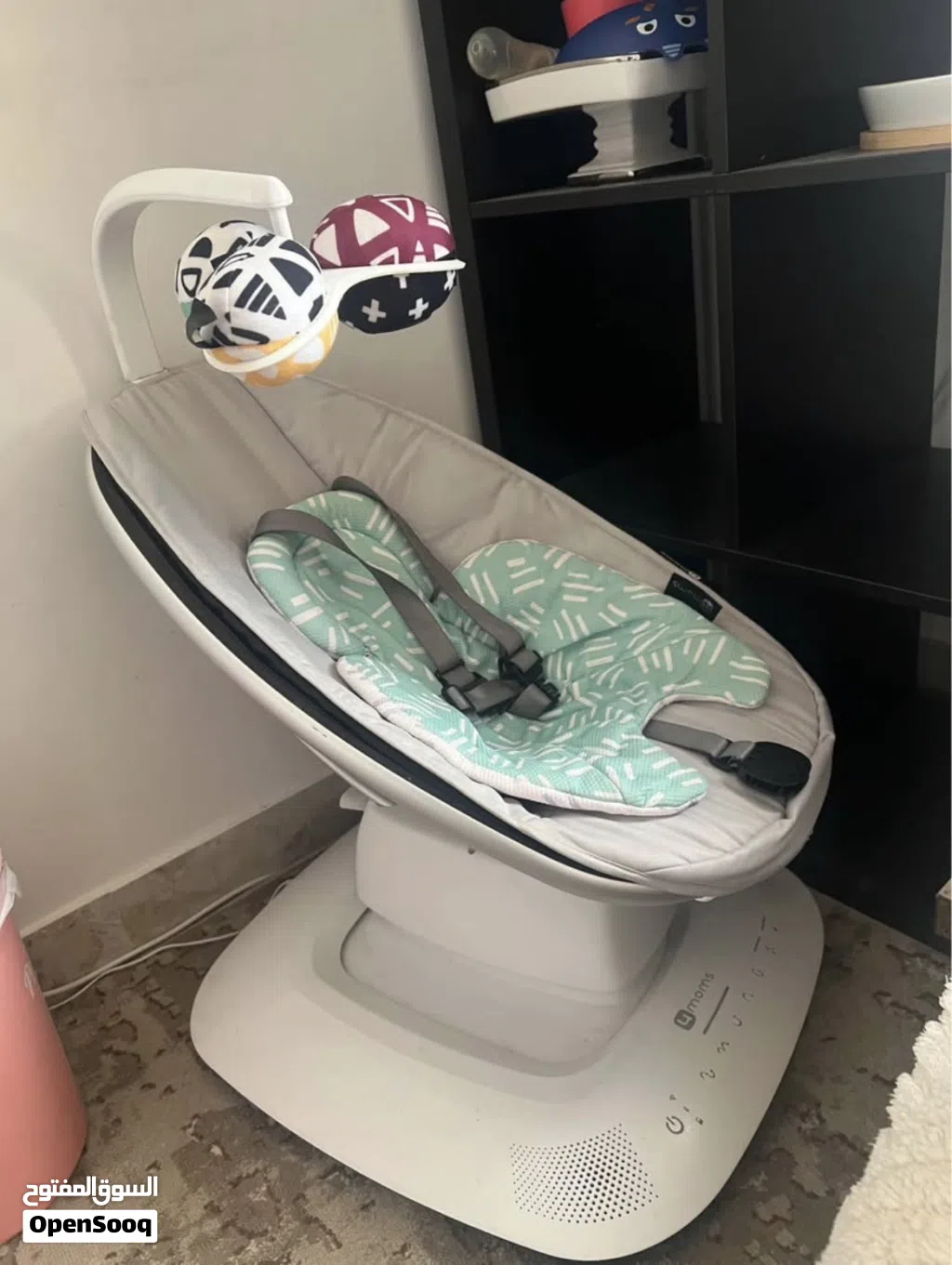 4moms MamaRoo Baby Swing – Excellent Condition