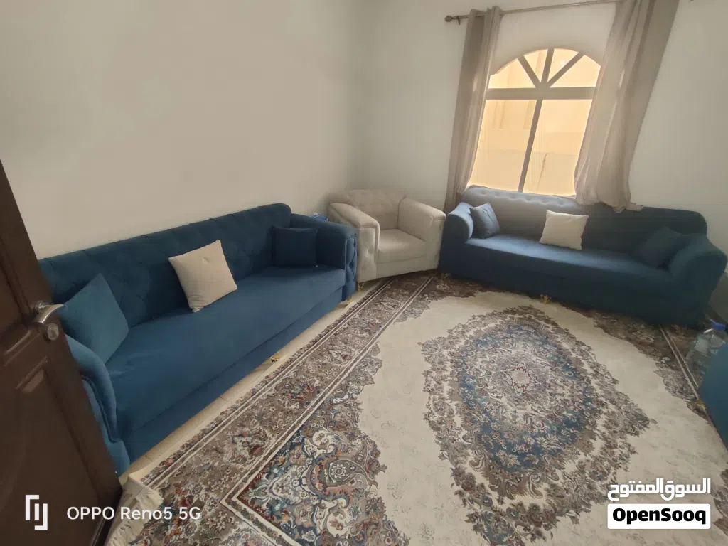 غرفة نوم ومجلس