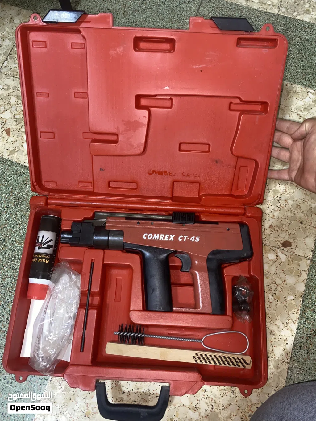 مسدس مسامير هوائي COMREX CT-45 مع الشنطة والملحقات – شبه جديد