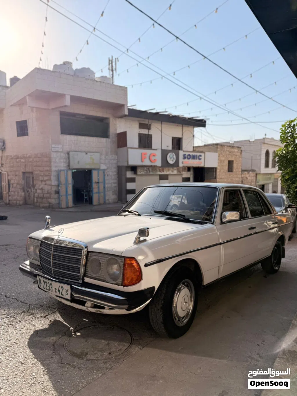مرسيدس بنز الفئة-E E 250