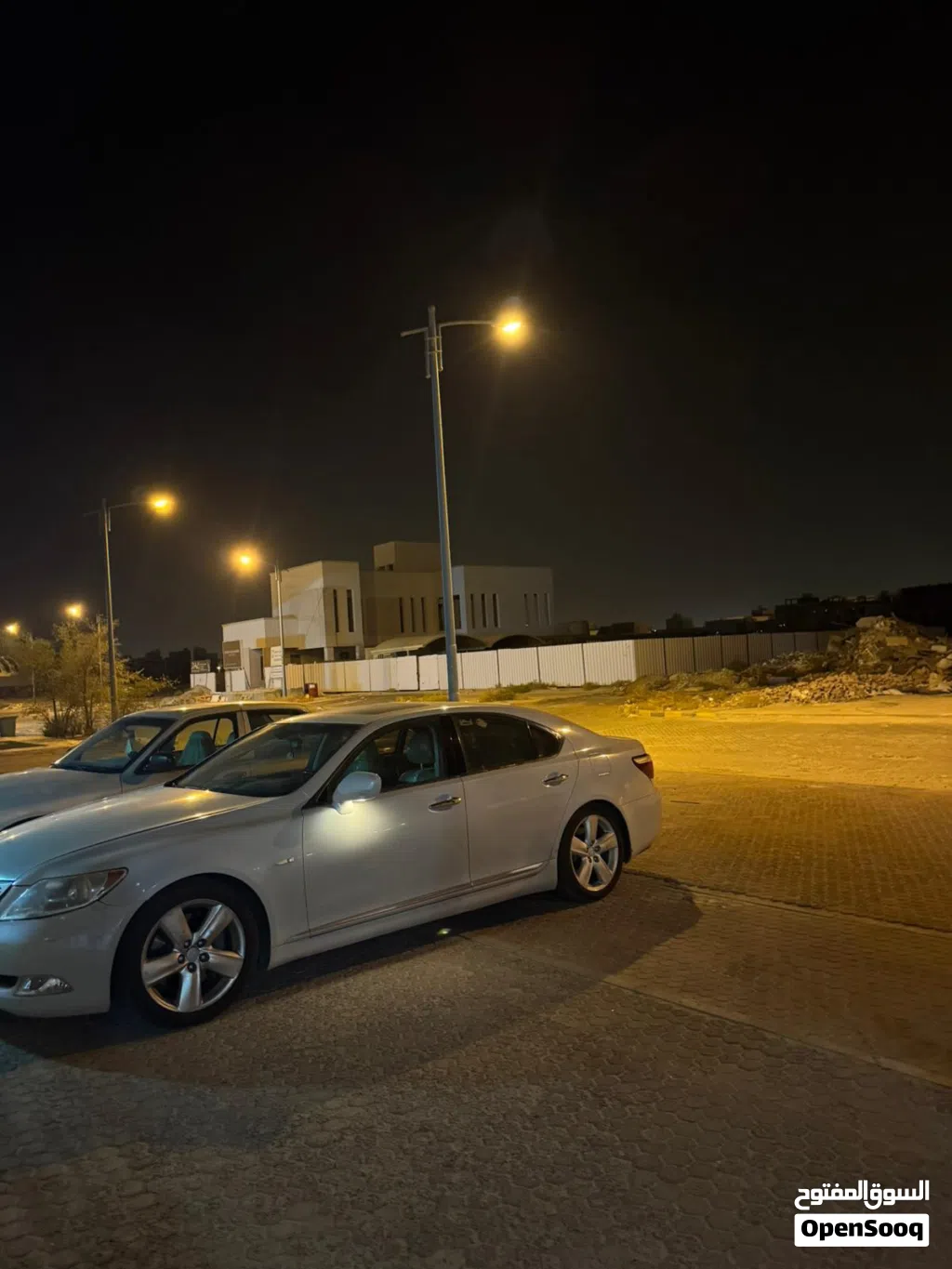 Lexus LS LS 460