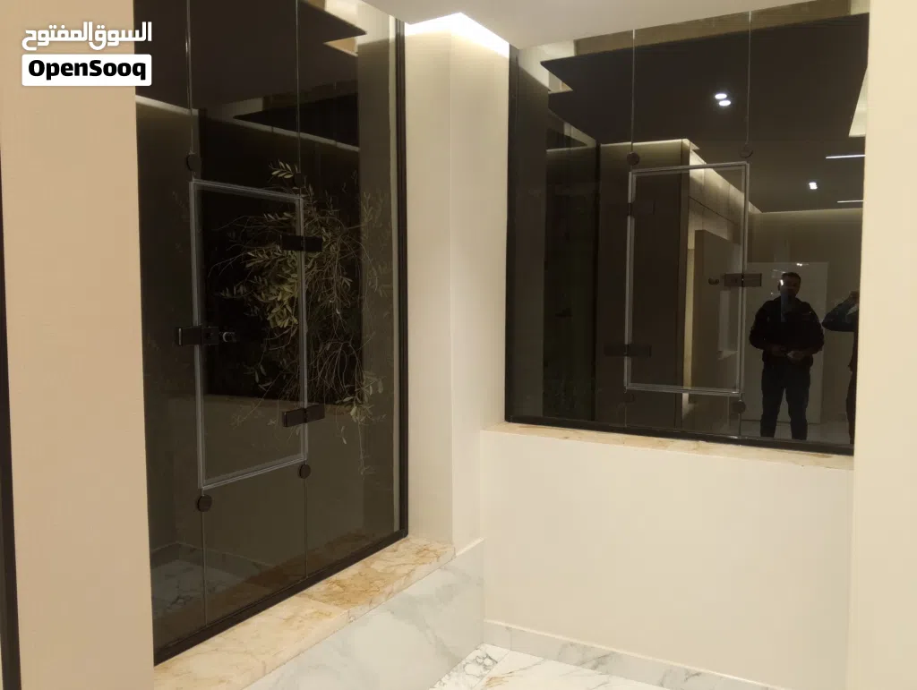 سيكوريت 10مل سعودي من Itqanحجير لكافه اعمال الزجاج ولكافه ما يلزم السيكوريت تركيب جديد فقط