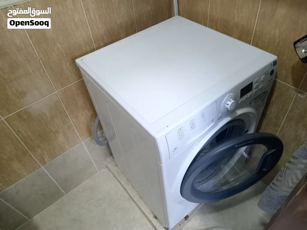 أدوات كهربائية