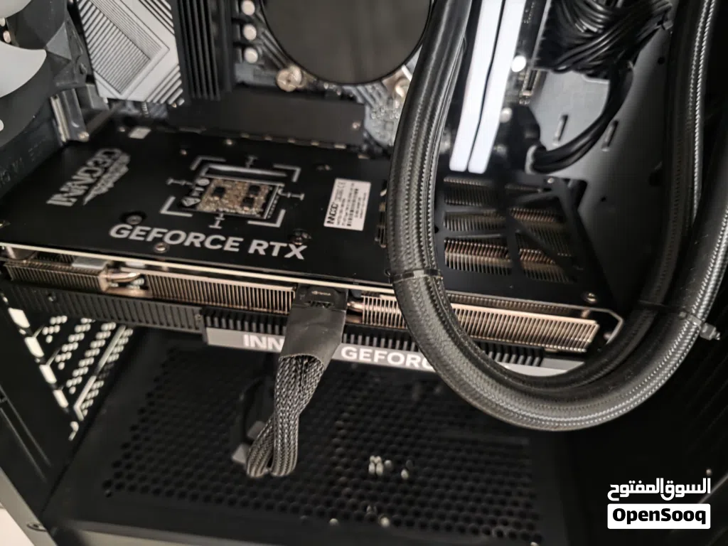 4070 super Gtx 1660 super