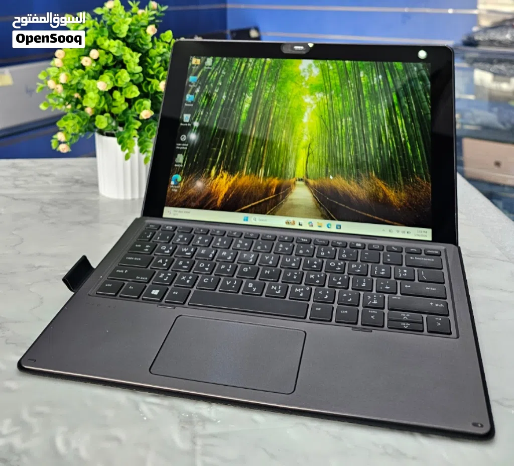 Hp pro x2 Intel Core i5 processor 7th Generation 8gb Ram 256gb ssd Touch screen