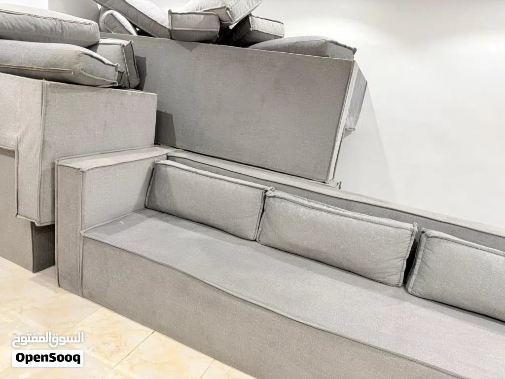 كنب رمادي grey couch