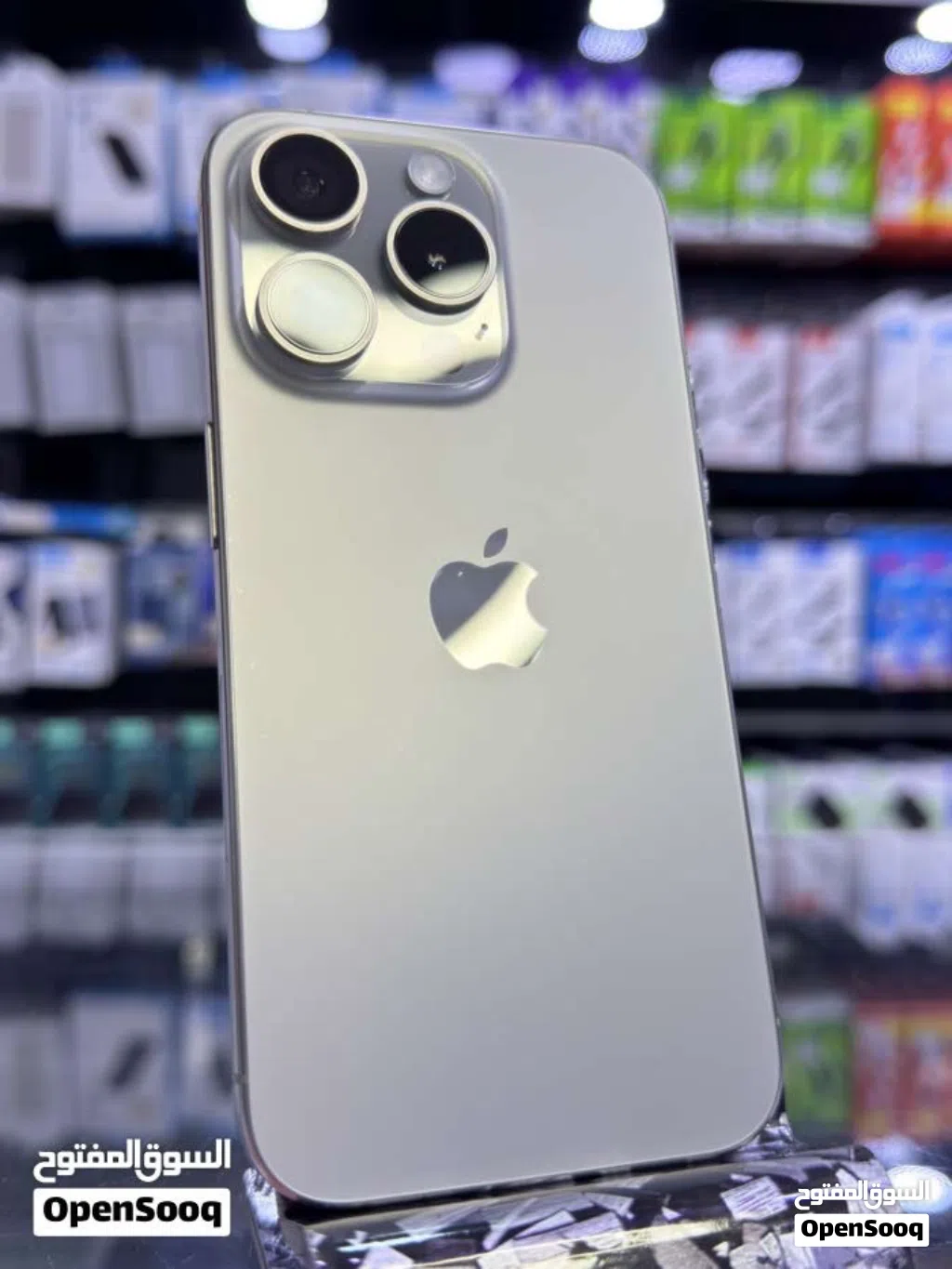 Used iPhone 15 pro 256GB BATTERY 87% ايفون 15 برو بحالة ممتازة غير مفتوح أو مبدل قطع