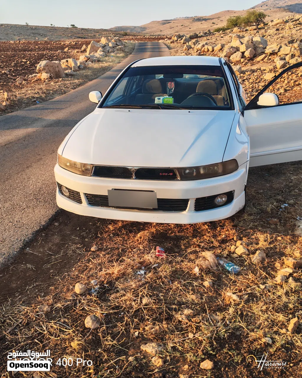 ميتسوبيشي جالنت Standard
