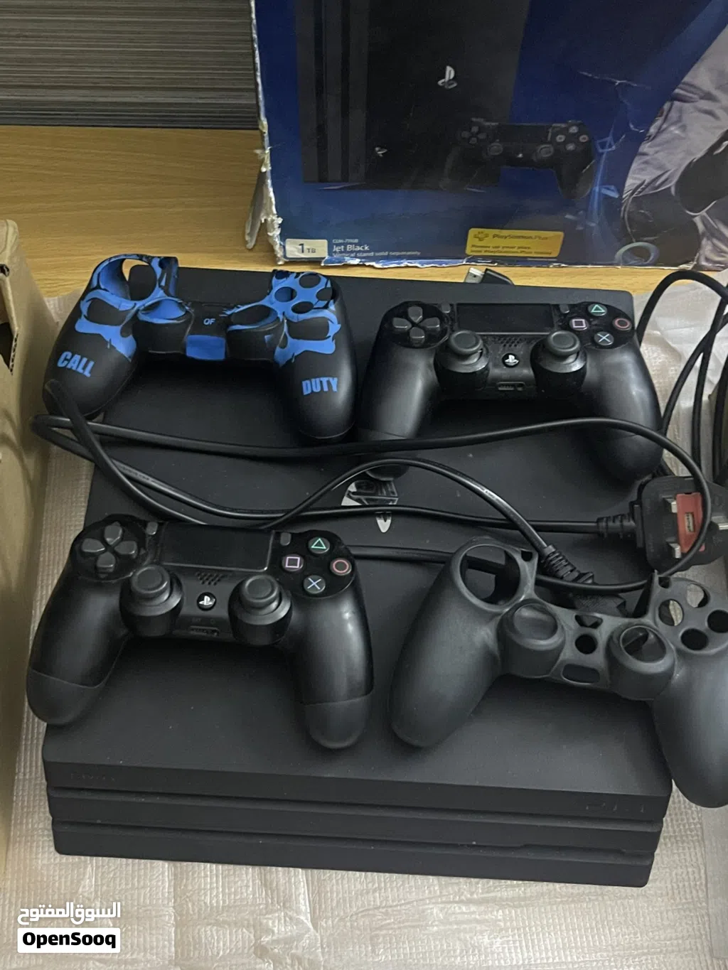 بلايستيشن 4 برو 1TB ، playstation 4 pro Jet Black