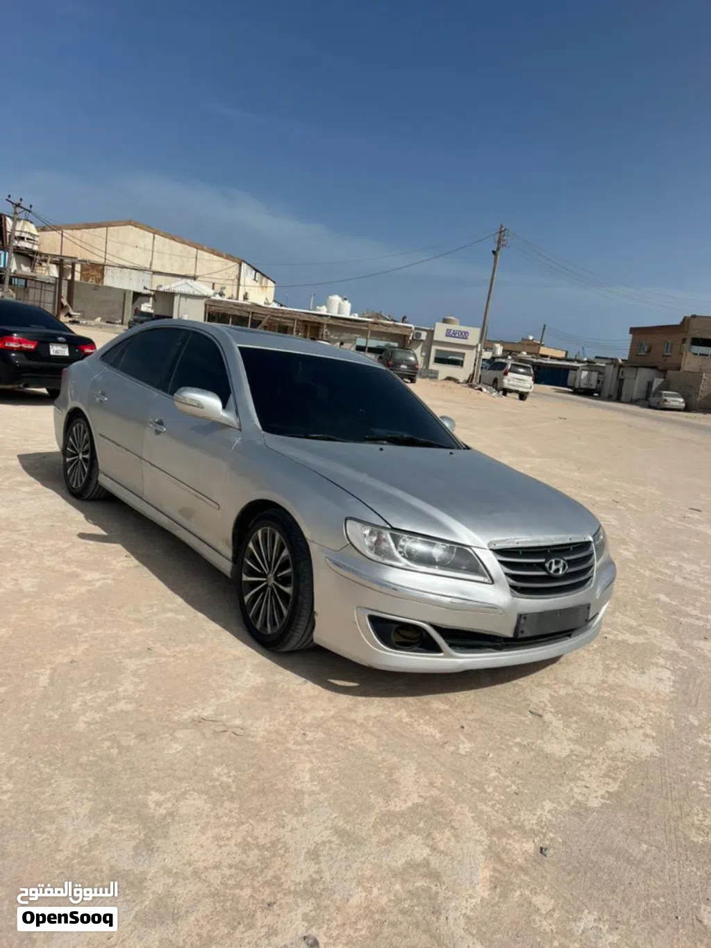 هيونداي ازيرا Standard